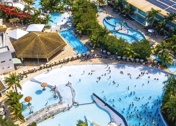 Lacqua Diroma - Piscina De Ondas Exclusiva Caldas Novas